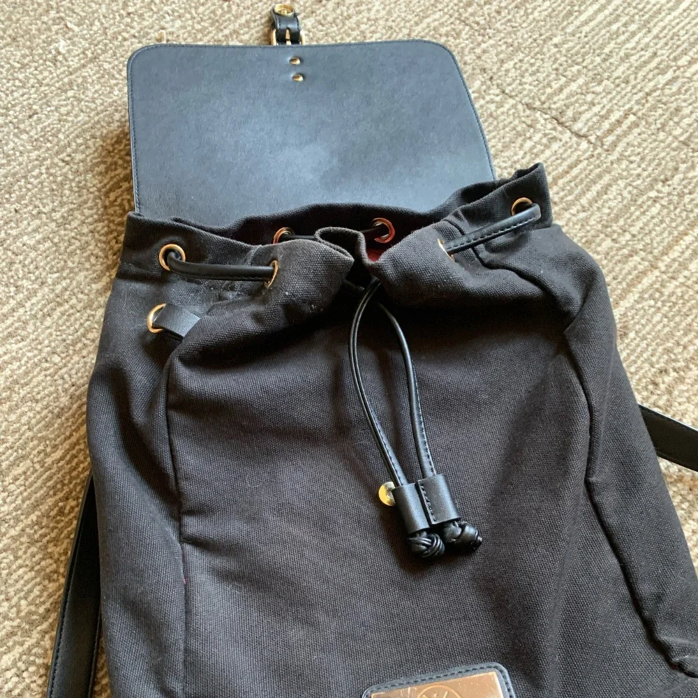 Gaston Luga Backpack - Picture 5 of 11
